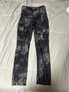 lululemon athletica Black & Gray Tie-Dye Leggings